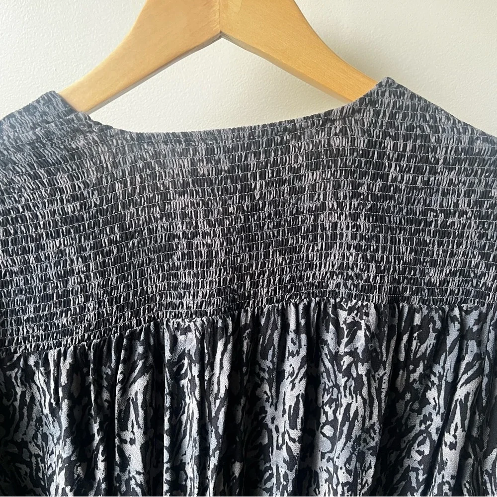RAILS Zana Charcoal Abstract Animal Print Mini Dress Smocked Mobwife Modern S‎